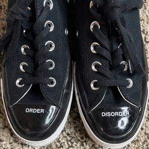 Low Top Converse